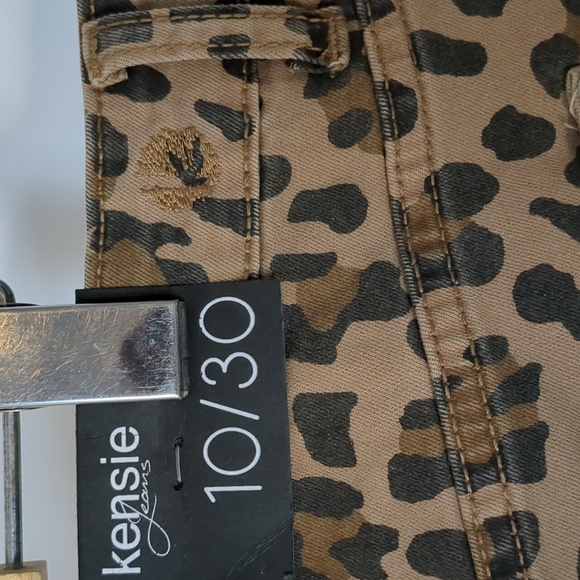 Kensie Jeans : leopard Print Denim mini Skirt NWT Size 10/30 - Picture 7 of 11